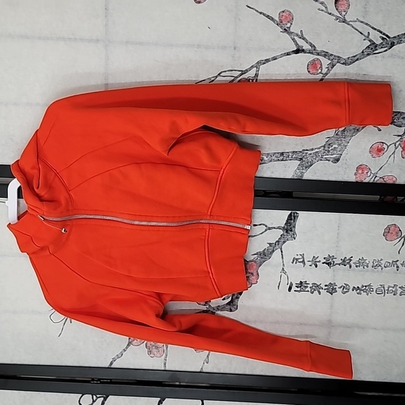 Lululemon Scuba Full-Zip Cropped Hoodie Solar Orange Size 8 - Picture 3 of 8